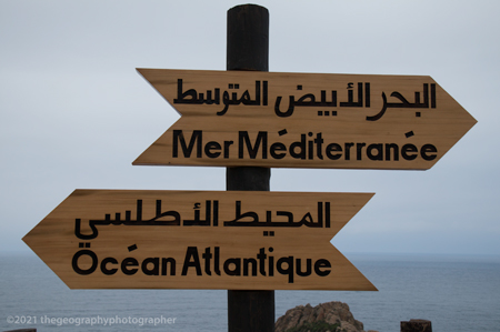 fingerpost